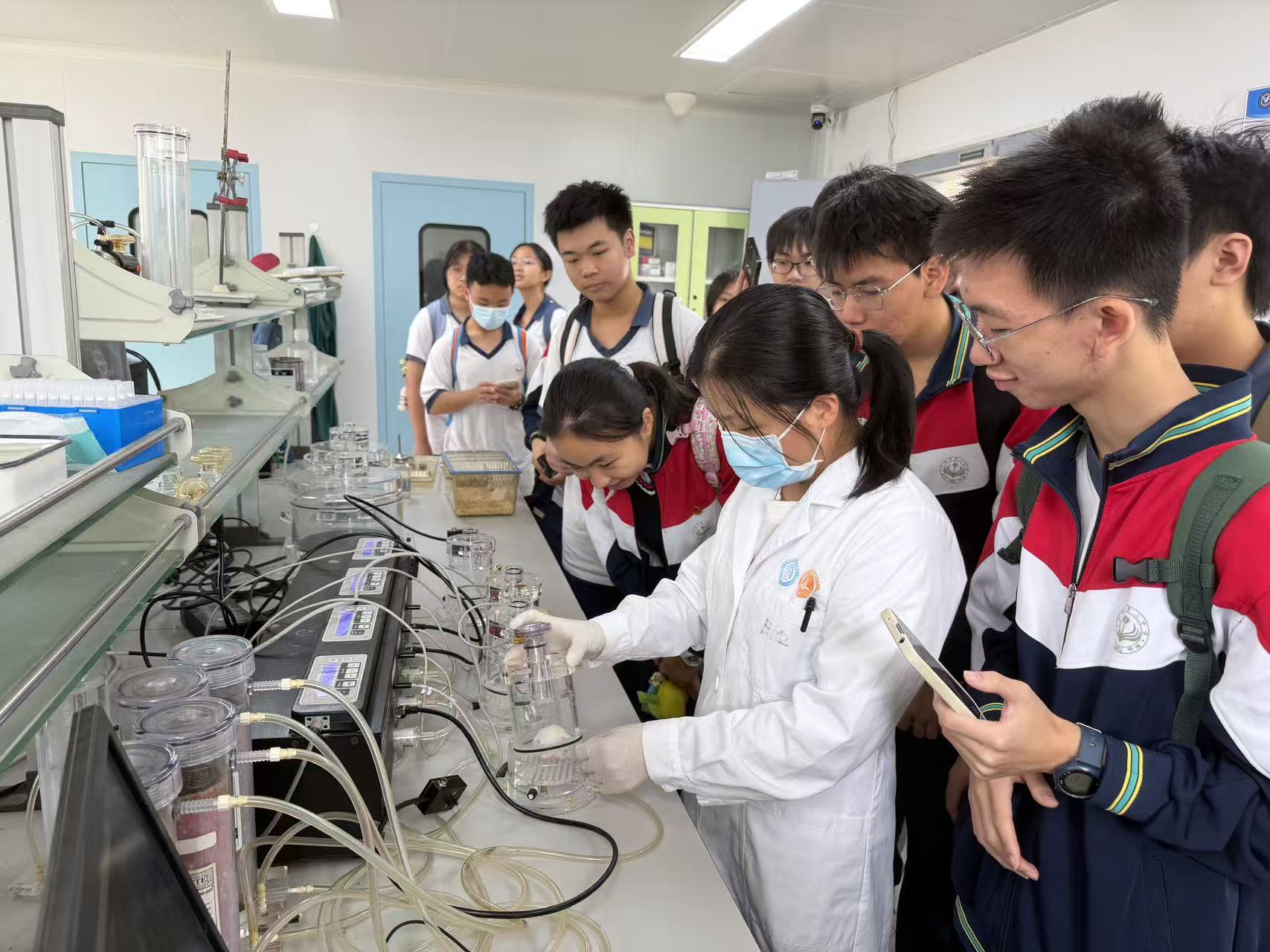 1762219175395079.jpg 1762219175395079.jpg